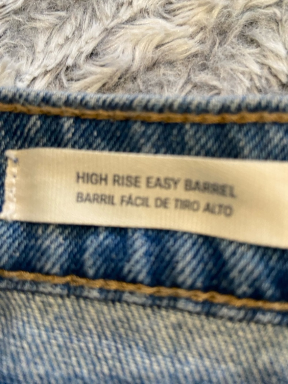 Universal Thread High Rise Blue Mom Jeans - Picture 8 of 10
